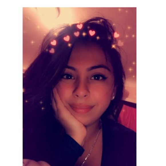 kat_gomez007